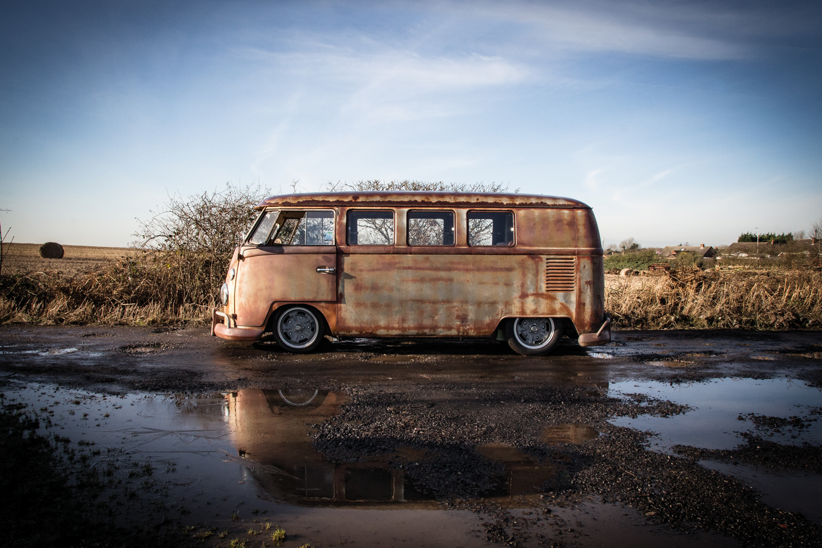 classic car photography derbyshire fivecreative split screen camper Rustina